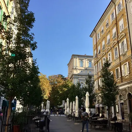 Apartamento Casa Strehler Trieste Exterior foto